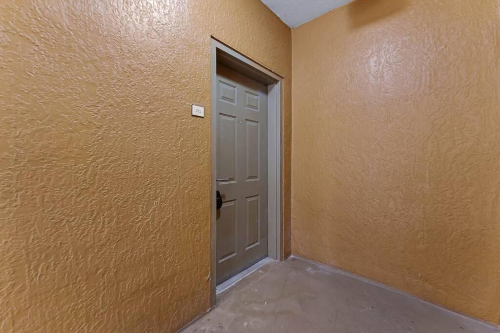 Designer Corner Suite 3Br/2Ba - Disney, Universal, Convention Center & Seaworld أورلاندو المظهر الخارجي الصورة