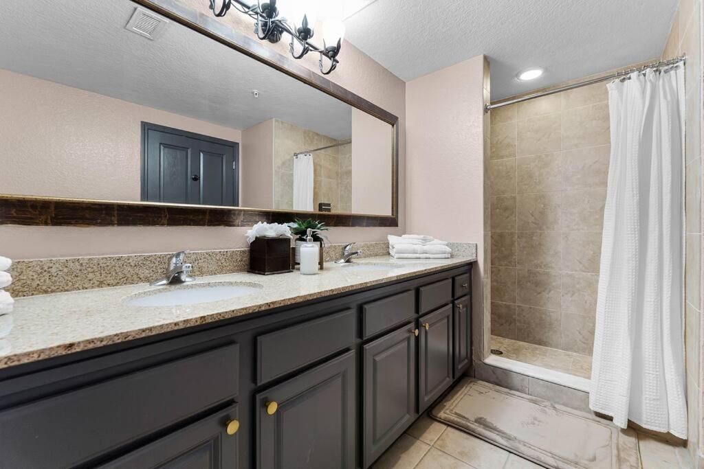 Designer Corner Suite 3Br/2Ba - Disney, Universal, Convention Center & Seaworld أورلاندو المظهر الخارجي الصورة